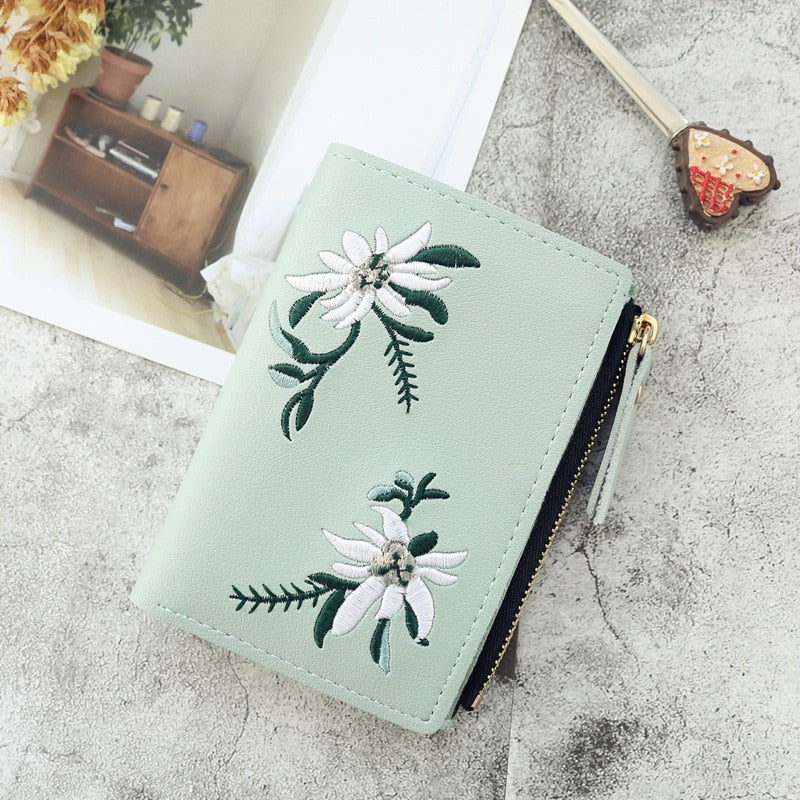 Flower Embroidery Short Wallet