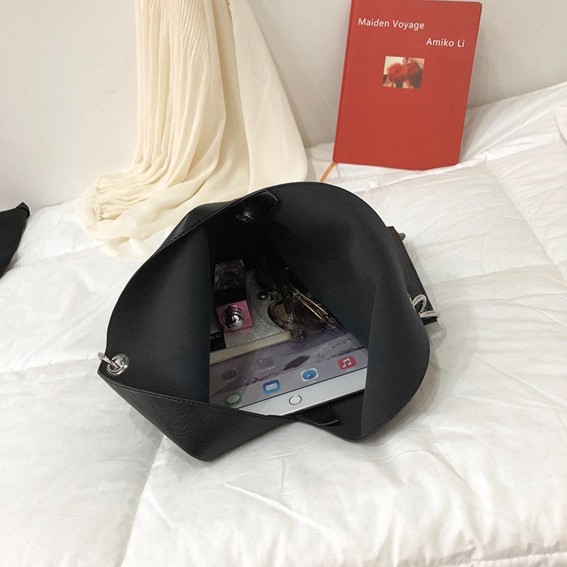 Leather Handbag with Large Capacity