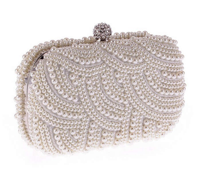 Elegant Pearl Chain Evening Clutch