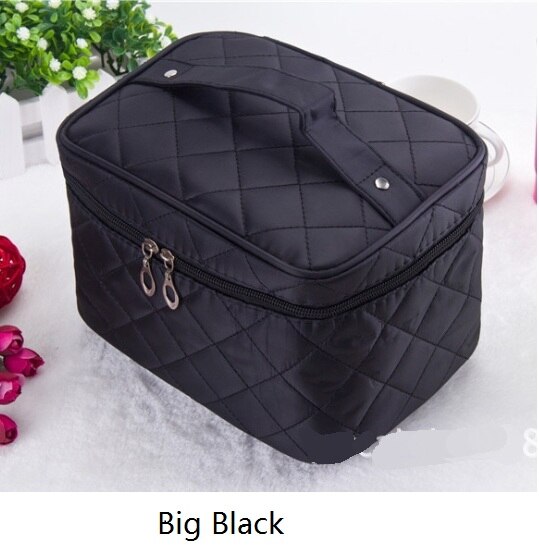 Quilted Design Large Capacity Cosmetic Bag