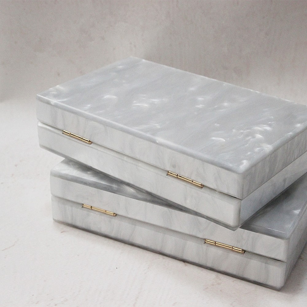 Fashion Elegant Pearl Clutches