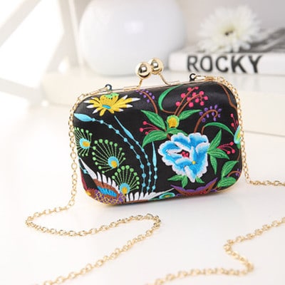 Women's Colorful Floral Embroidery Clutch