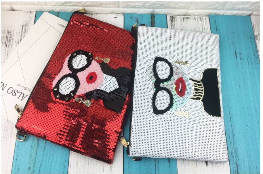 Fashion Victim Design Sequined Clutch