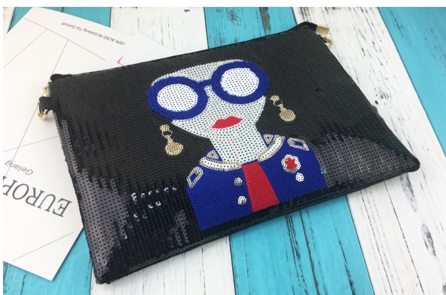 Fashion Victim Design Sequined Clutch