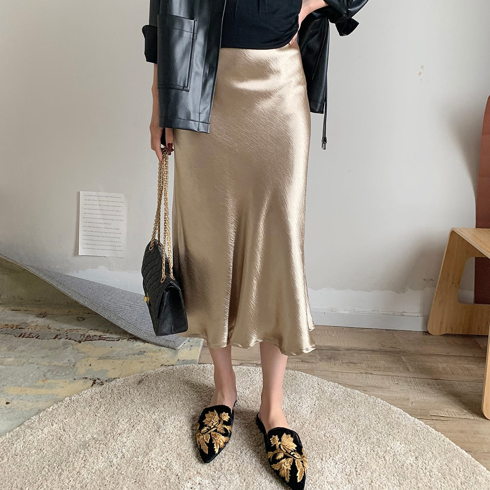 Bella Textured Satin Midi Skirt - Gold