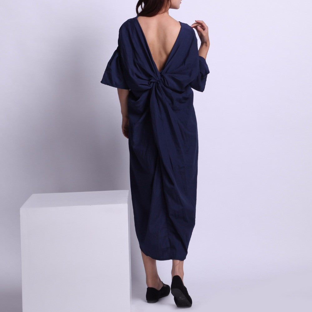 Chic Backless V-neck Dress - Blue or White