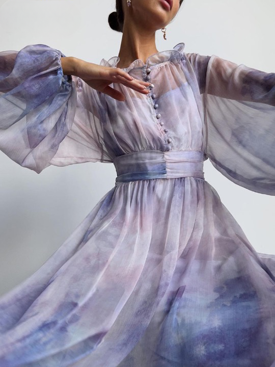 Clarina Elegant Ombre Georgette Dress