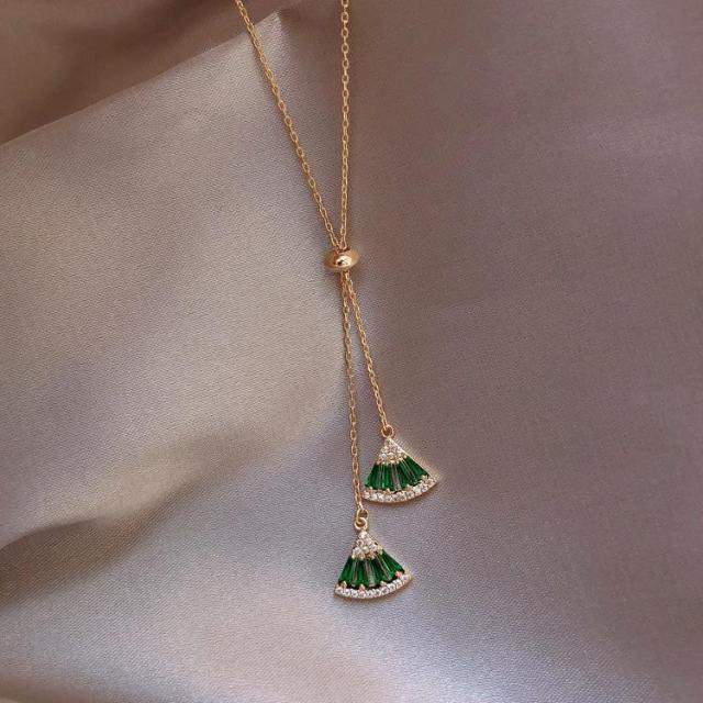 Fan Crystal Geometric Pendant Necklace - 2 Colors