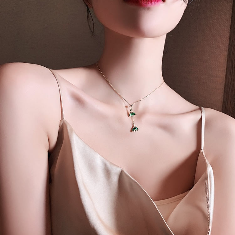 Fan Crystal Geometric Pendant Necklace - 2 Colors