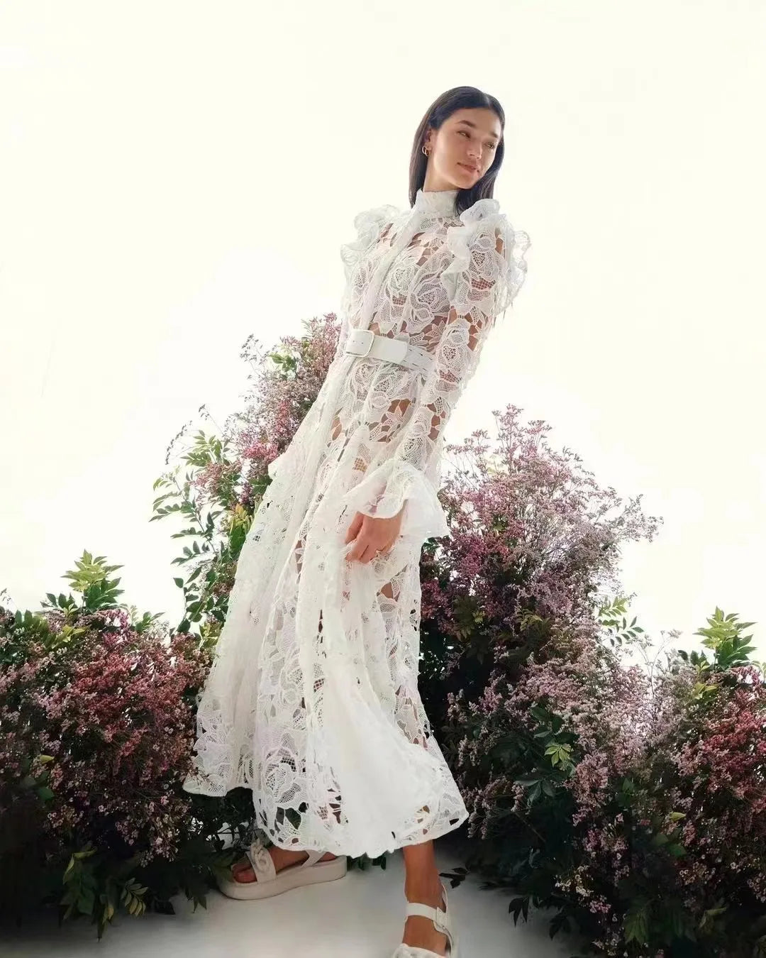 French Temperament Water-Soluble Single-Breasted Lace Dress