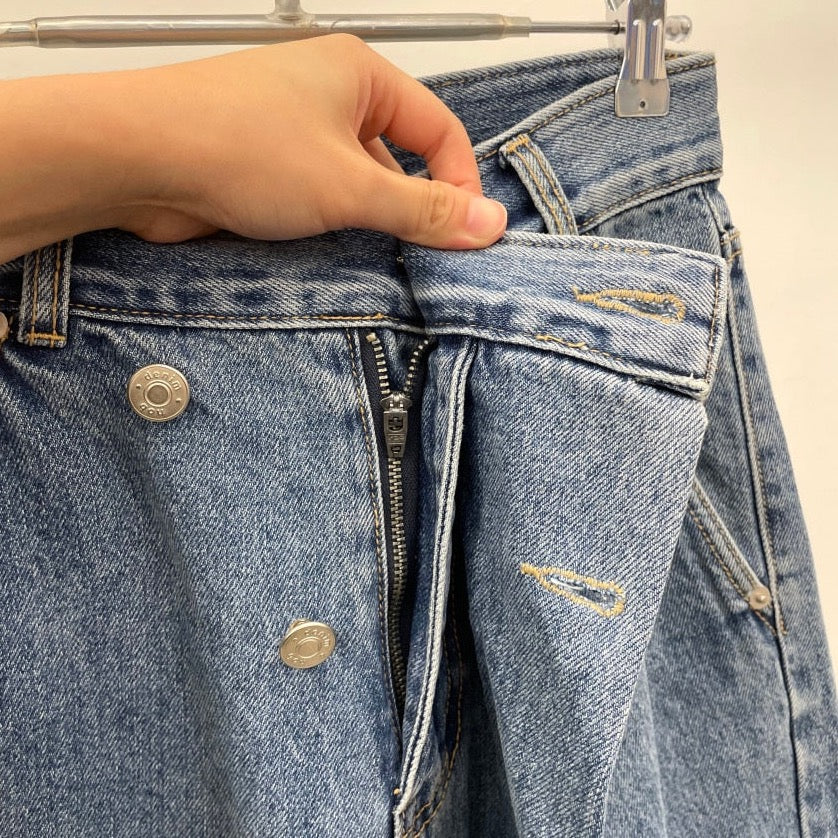 Kay Wrapped Button Fly Loose Jeans