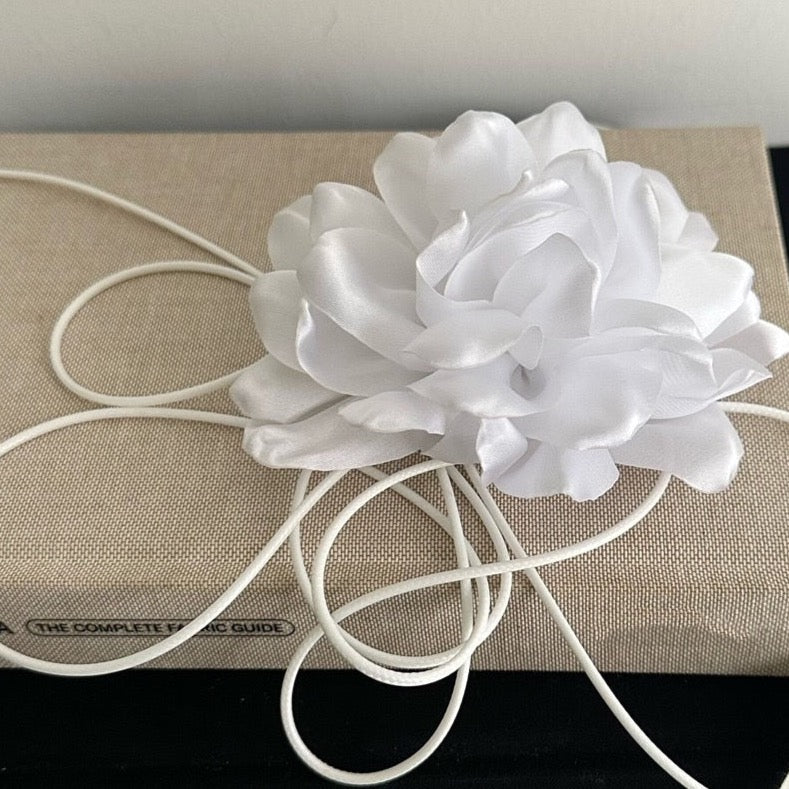 Linea Big Flower Corsage Chocker Necklaces - 4 Colors