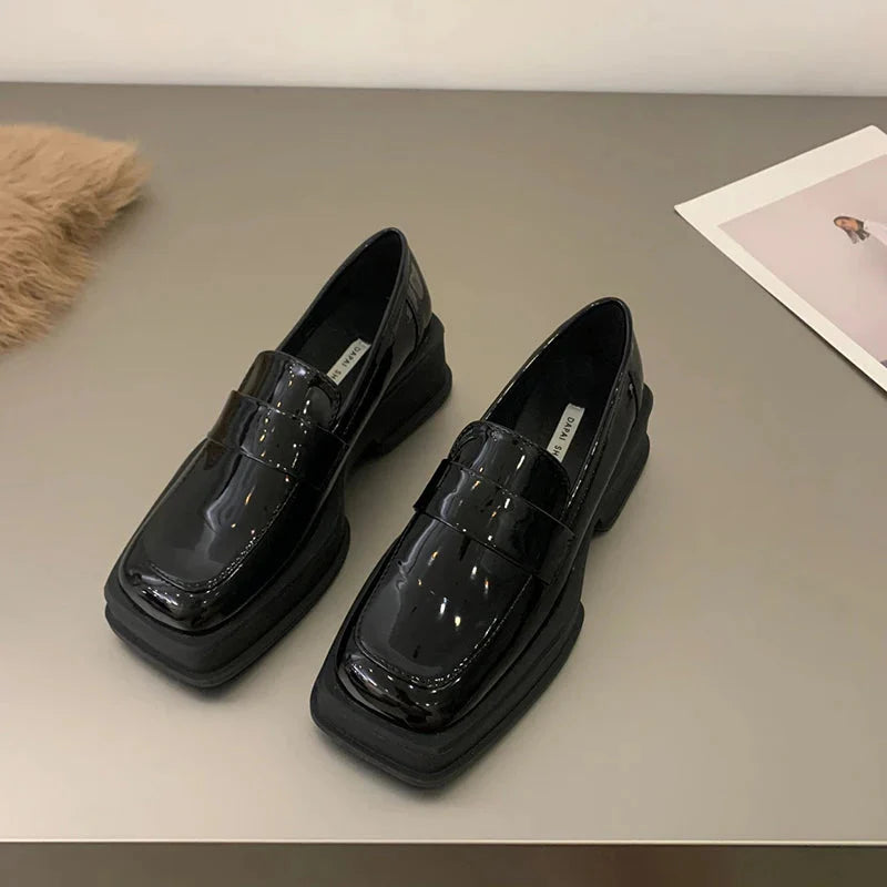 Maija Minimalist Platform Penny Loafers