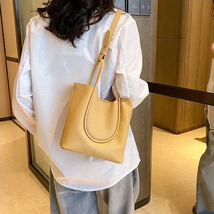 Minimalist U Bucket Bags - 4 Colors