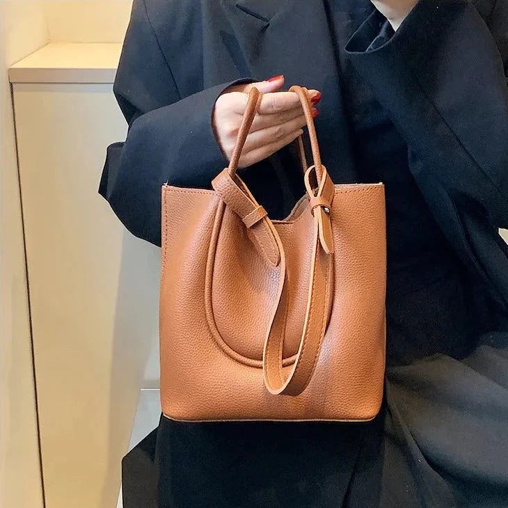 Minimalist U Bucket Bags - 4 Colors