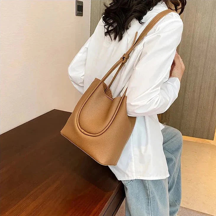 Minimalist U Bucket Bags - 4 Colors
