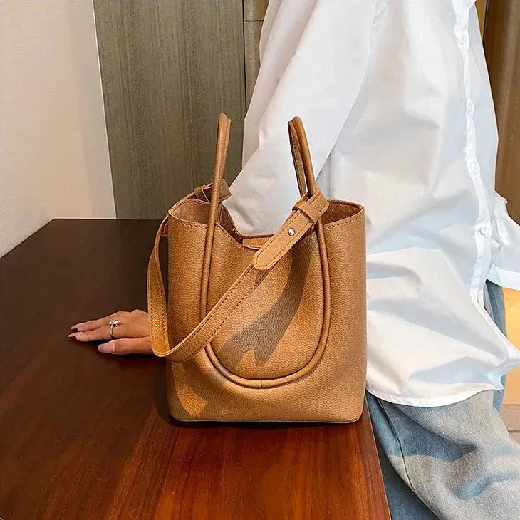 Minimalist U Bucket Bags - 4 Colors
