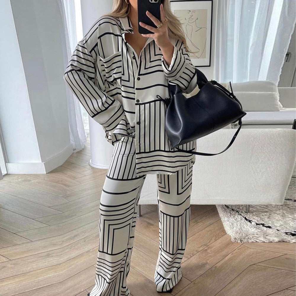 Miranda Geometry Stripe Prints Tunic Top / Pants Set