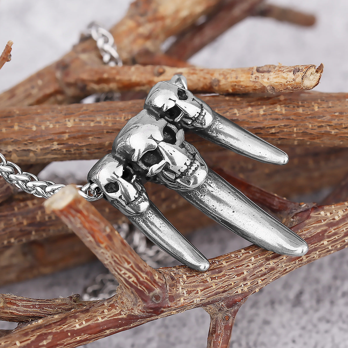 Skull Bear Claw Necklace
