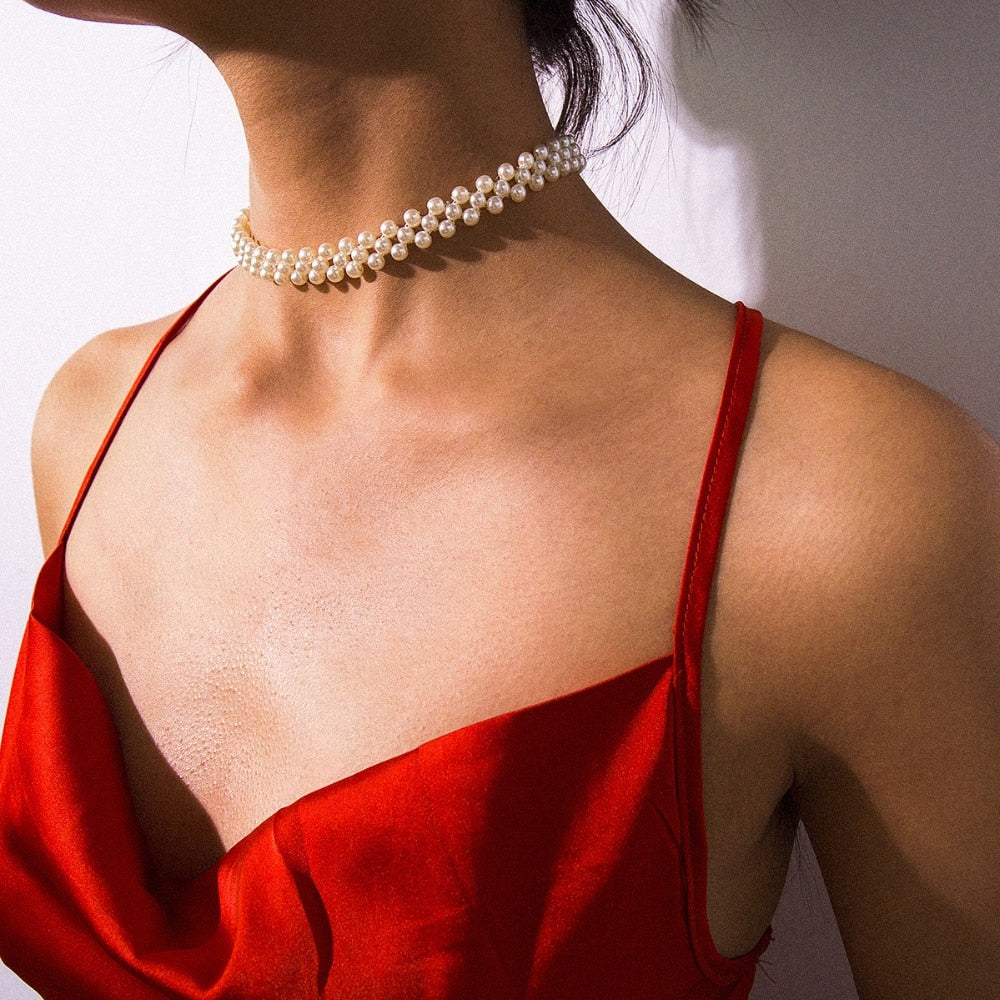 Suzanna Pearl Beads Choker