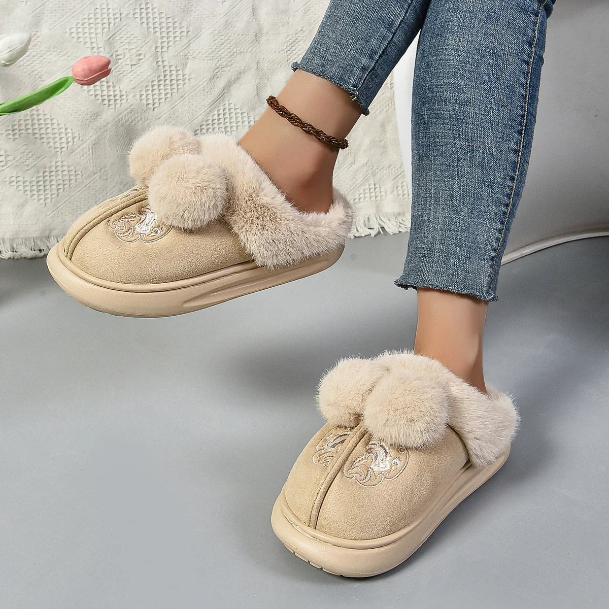 Winter New Warm Snow Boots Indoor Comfortable Plush Shoes Platform Winter New Cute Cotton Slippers Zapatos De Mujer