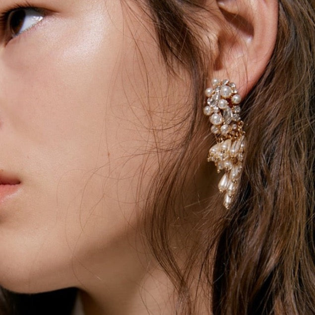 Elegant Bouquet of Pearl Drops Earrings