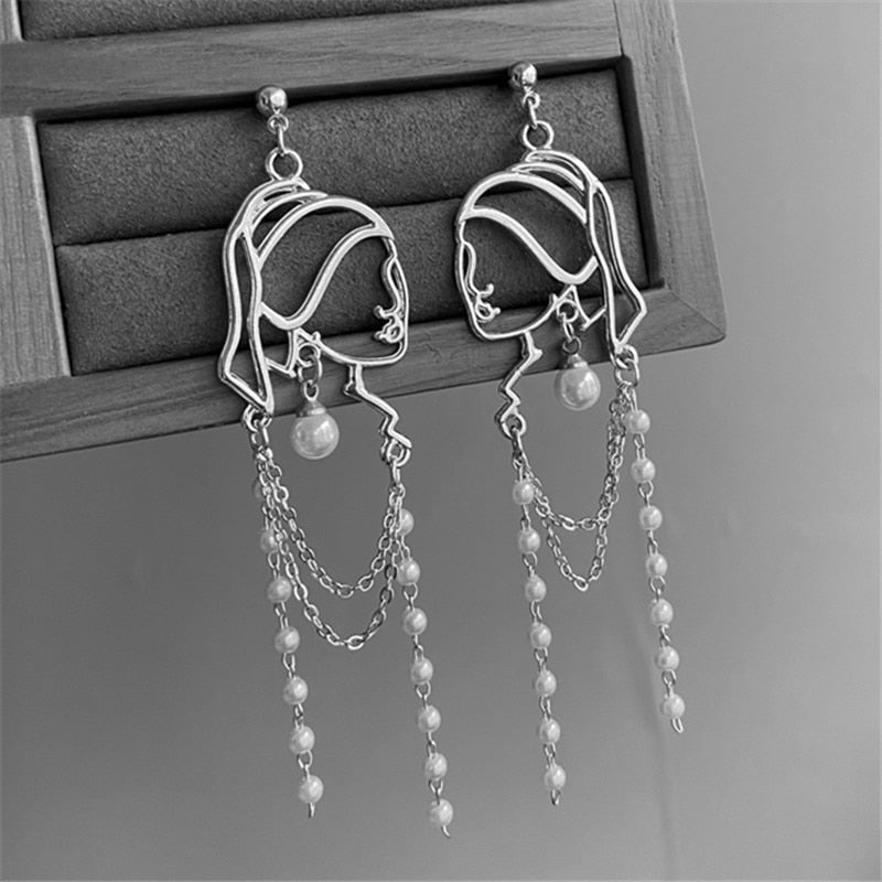 Girl With Pearl Earrings