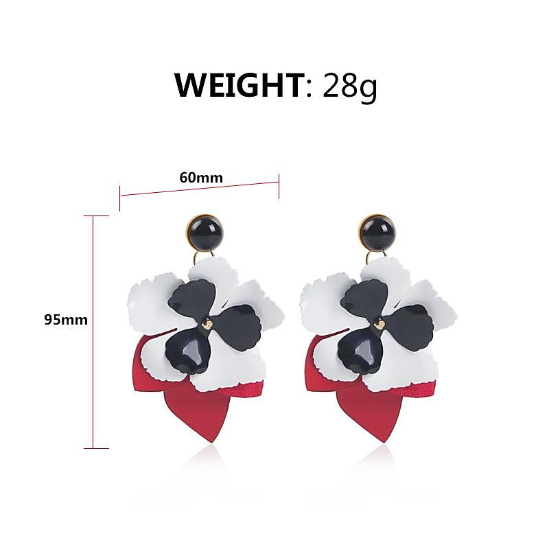 Lilian Big Flower Stud Earrings - 4 Colors
