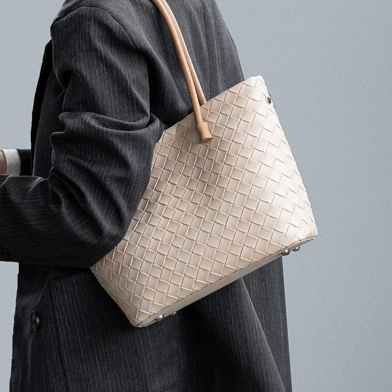 Olivia Shoulder Bag